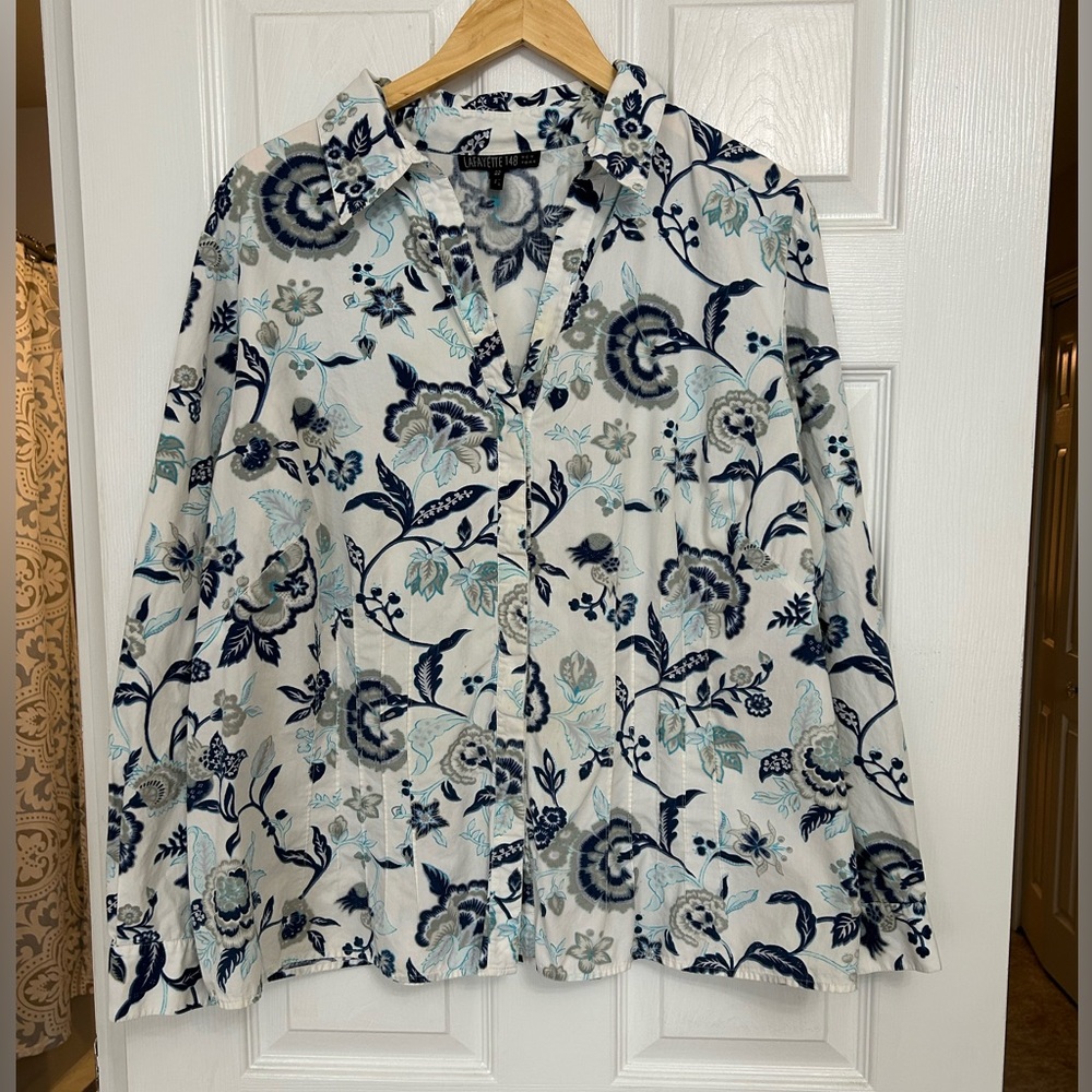Lafayette 148 cotton button down shirt white blue gray floral print size 22